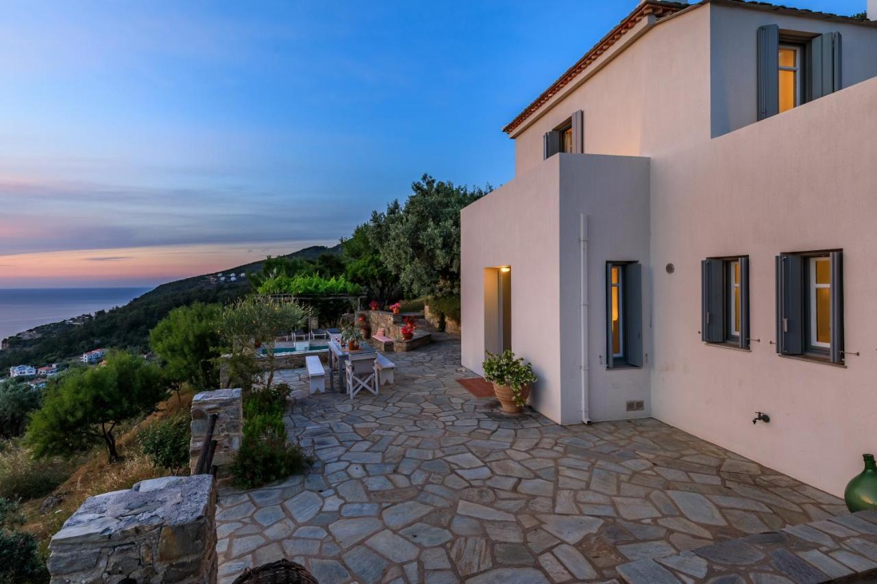 Villa Nina Skopelos- Private Pool - Magnificent Views Exterior photo